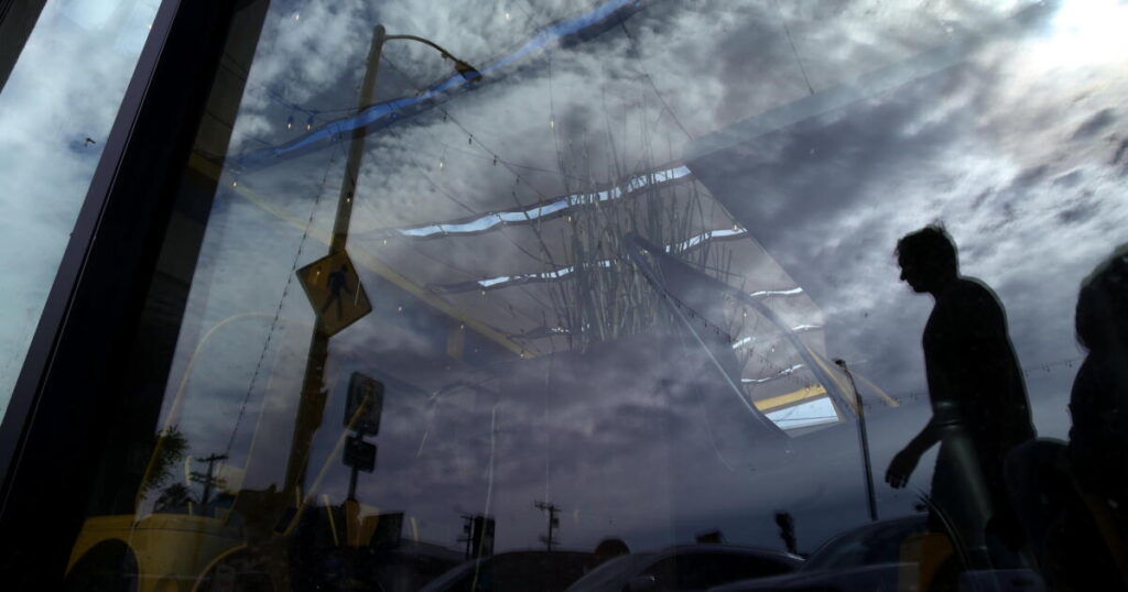 New storm moves into Southern California: What to expect