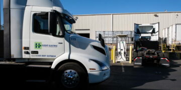 As Californian ports push truckers to go green, the struggling industry asks for more subsidies