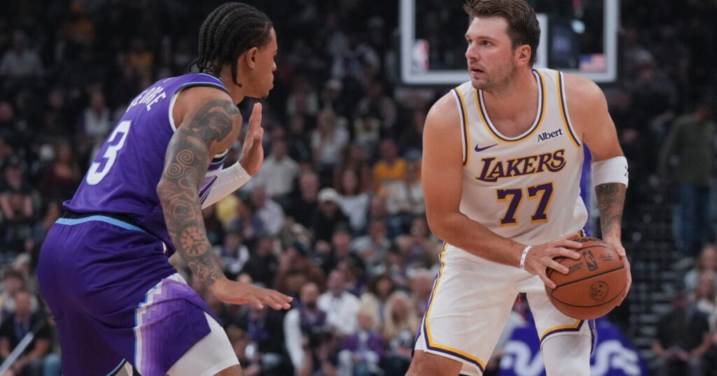 Luka Doncic scores 52 points, hits several late clutch shots as Lakers rally to beat Jazz