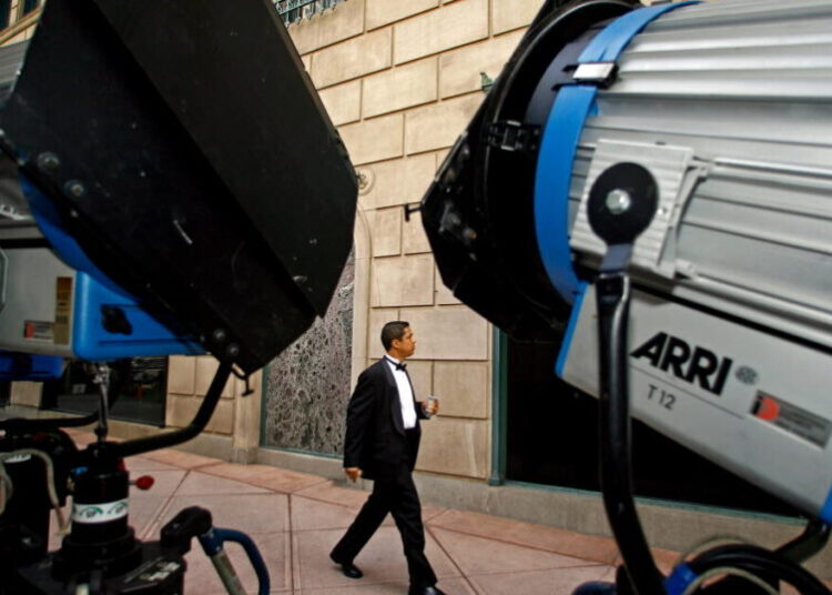 Film and TV shoots in L.A. continue to drop despite state tax credit