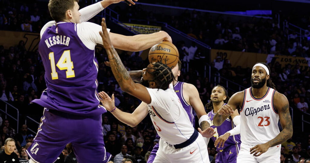 Austin Reaves, Walker Kessler lead Lakers pastat the Clippers
