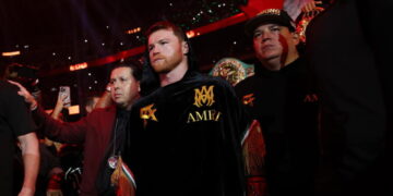 Far from home, Mexican star Canelo Álvarez pushes to reclaim his title