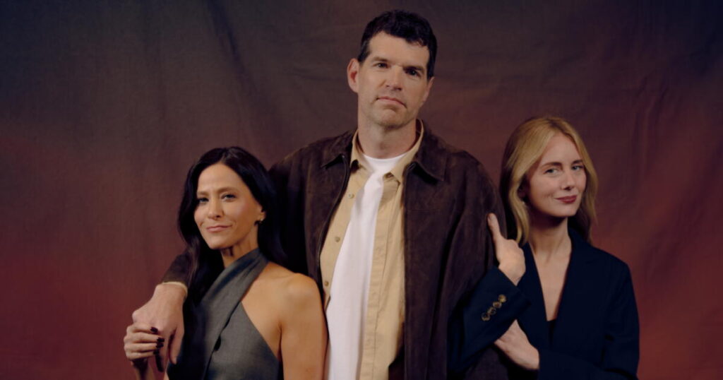 ‘Nobody Wants This’ turns a complicated triangle into a ‘situation’ in Season 3