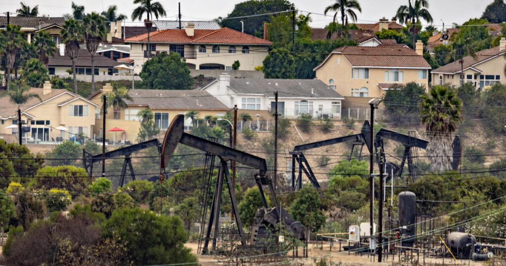 Los Angeles approves ban on oil production after years-long fight