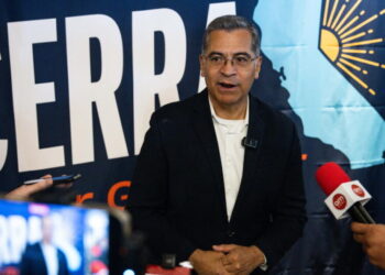 Becerra’s muted gubernatorial campaign comes to life in home stretch