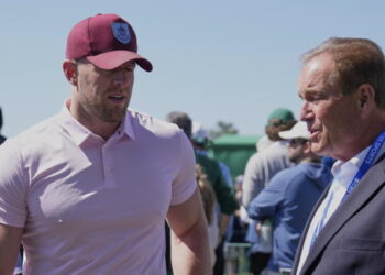 Jim Nantz says he ‘learned a lesson’ trying to Peanut punch ball from J.J. Watt: Don’t do it