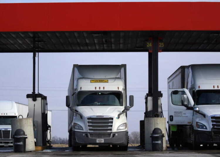 America’s small truckers are buckling under rising costs and debt