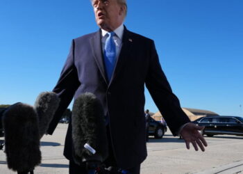 Ahead of midterms, Trump offers $1-million reward to voter fraud tipsters