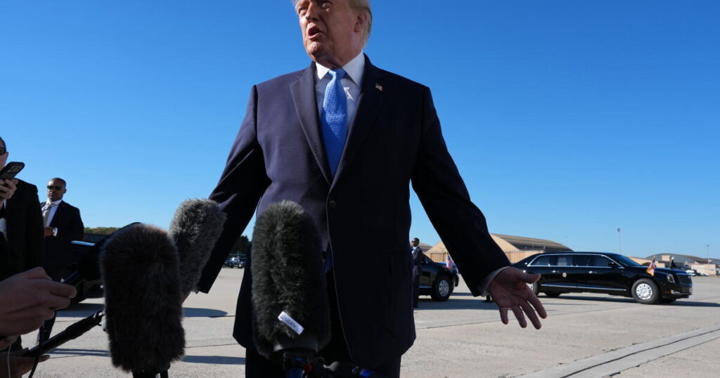 Ahead of midterms, Trump offers $1-million reward to voter fraud tipsters