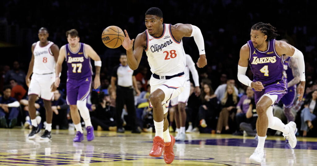 ‘I miss him.’ Lakers reunite with Rui Hachimura in first game against Clippers