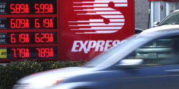 Your last-minute guide to California governor candidates’ views on gas prices, EVs and high-speed rail