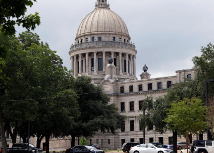 Federal appeals court clears way for Mississippi schools to enforce DEI ban