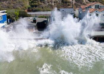 Storms descend on Southern California, raising risk of dangerous surf, flooding, debris flows