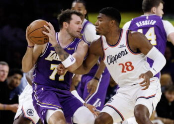 Luka Doncic’s trash-talking antics sharpen his edge. Lakers fans need to embrace it