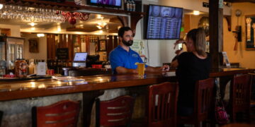 California’s craft beer boom is fading as breweries close and drinking habits change