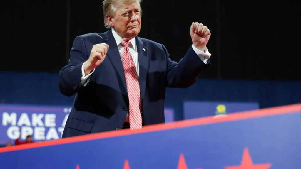 Trump’s ‘perfect’ brag at Kansas rally instantly blows up in his face: ‘Here’s a cookie’