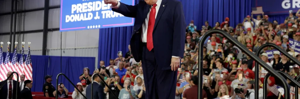Trump’s ‘terrifying’ leap into Ramaswamy ad drama has GOP base ‘outraged’: analysts