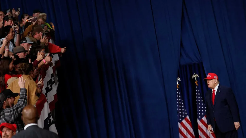 Karl Rove tears apart Trump’s ‘troubling’ week as ‘things went south’ for GOP