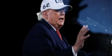 Trump torched as ‘thug’ for threatening sick families with ‘extortion’