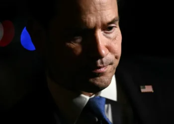 Ex-diplomats warn of looming crisis: ‘Something is going to come back and bite them’