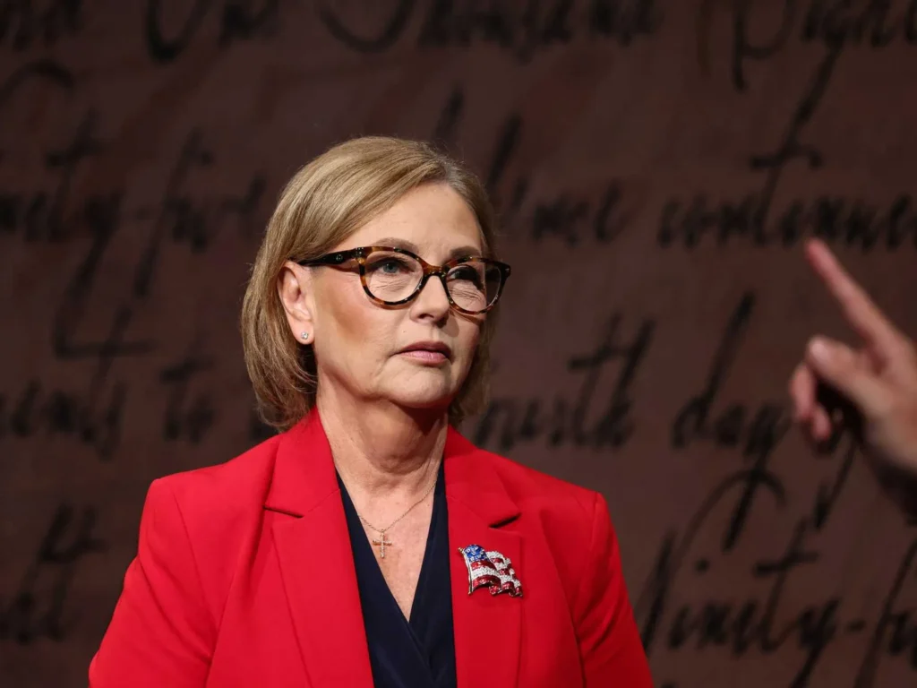 Darline Graham suffers stinging blow at hands of ex-GOP governor days before Election Day