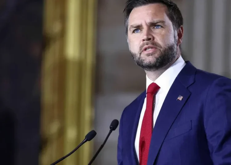 JD Vance called out by reporter at center of Trump’s Oval Office meltdown: ‘Have the guts’