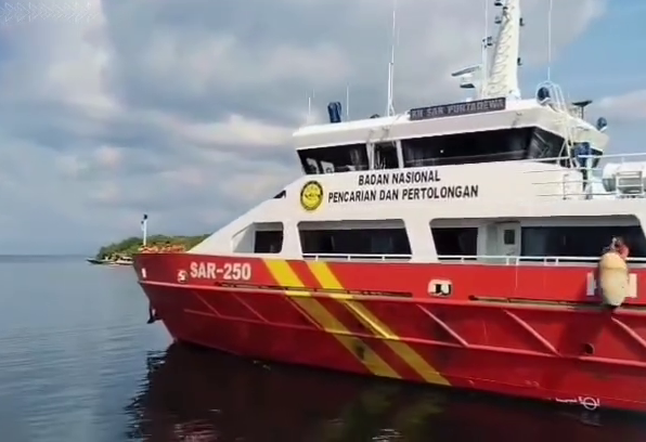 Indonesian National Search and Rescue Agency boat on the water.