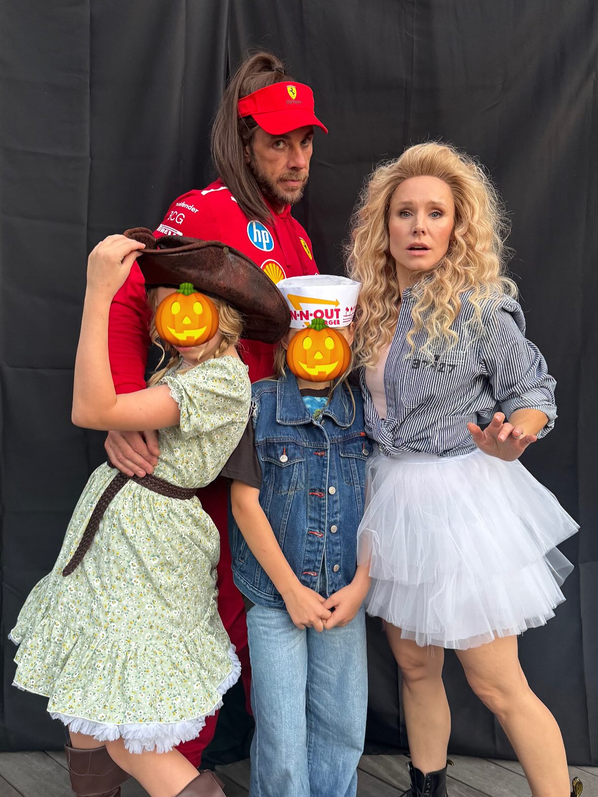 Dax Shepard and Kristen Bell with their daughters